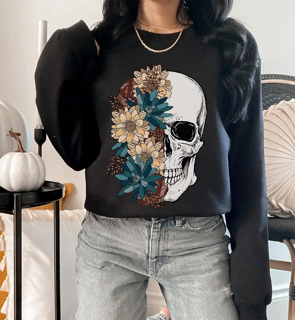 Bloom Skull Sweatshirt for Women Boho Floral Skull Graphic Tshirt Fall Long Sleeve Crewneck Pullover Tops