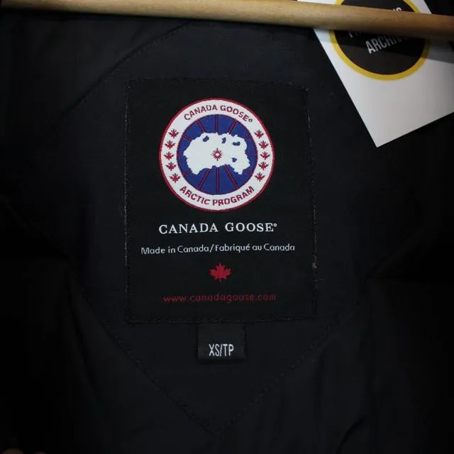 Canada Goose Chilliwack Bomber Down Jacket XS