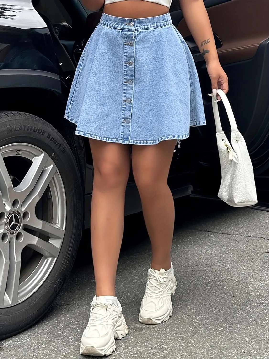 chouyatou Women's High Waisted Denim Button Down Mini Skirt Cute A-Line Skater Short Jean Skirt