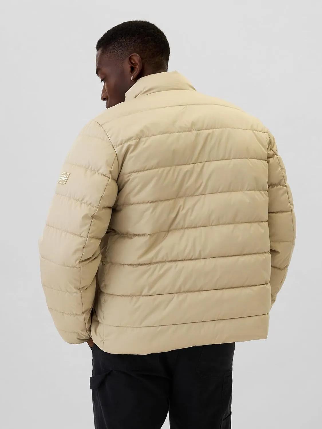 GAP Men's Logo Lightweight Puffer Jacket