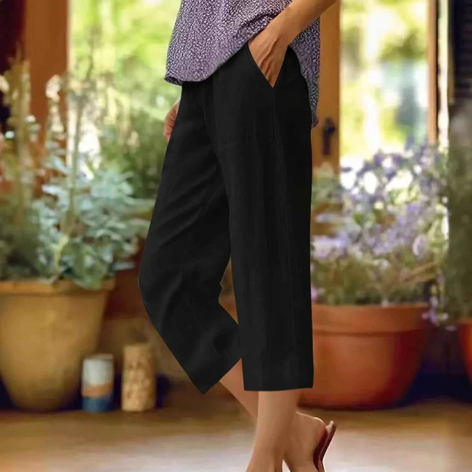Linen Capris for Women Summer Solid Color Elastic Waisted Capri Pants with Pockets Casual Cropped Lounge Trousers
