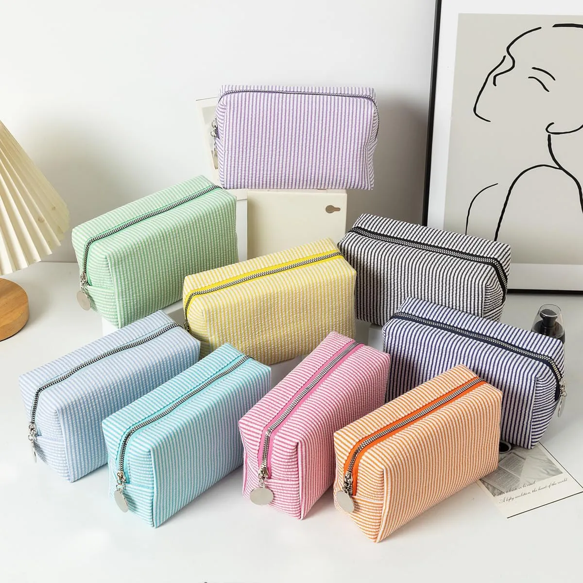 Makeup Bag Cosmetic Bag Travel Toiletry Bag Aesthetic Canvas Organizer Bag Zipper Pouch for Women (M-blue)