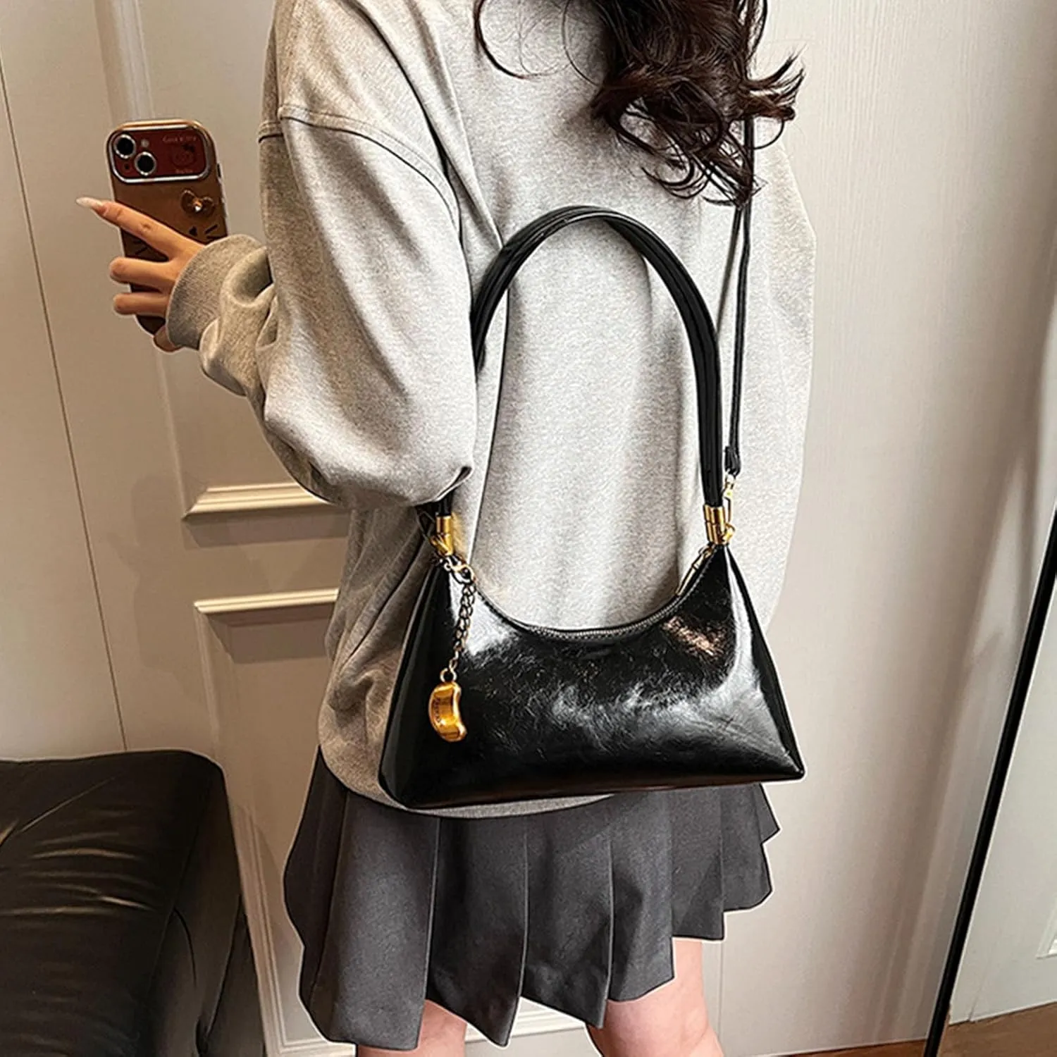 Small Hobo Shoulder Bag for Women 2025 - PU Leather Crossbody Purse with Detachable Strap | Trendy Vintage Crescent Bag
