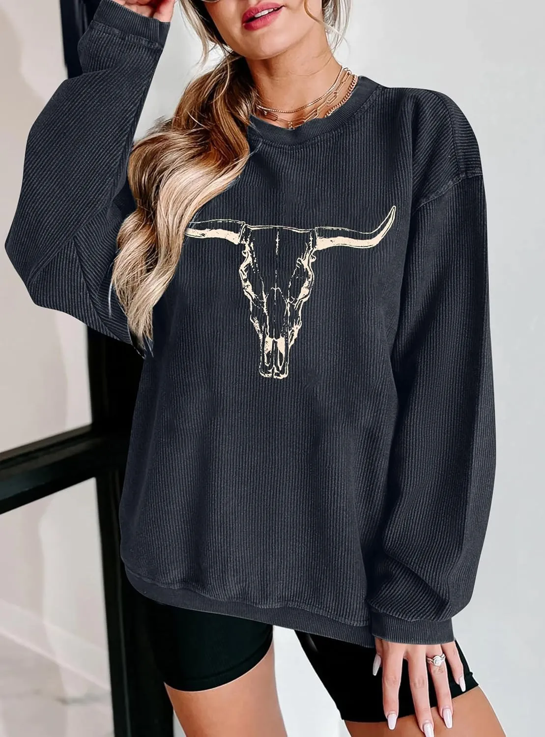 UNIQUEONE Boho Cow Skull Sweatshirt Women Cowgirl Shirt Rodeo Western Country Concert Outfits Nashville Graphic Pullover Tops