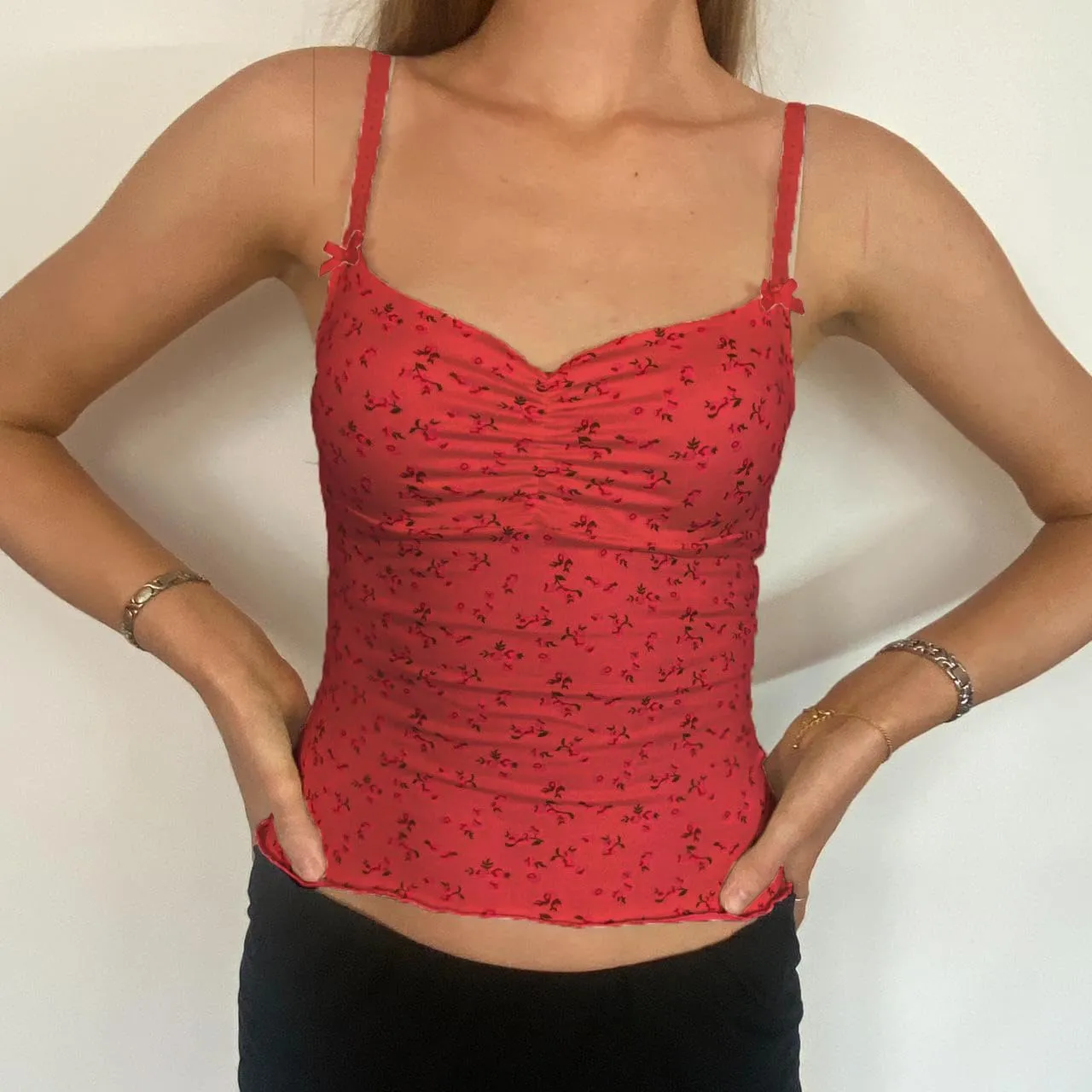 Women Cute Floral Tank Tops Y2k Sleeveless Backless Spaghetti Strap Top Summer V Neck Mini Vest Retro 00s Camisole
